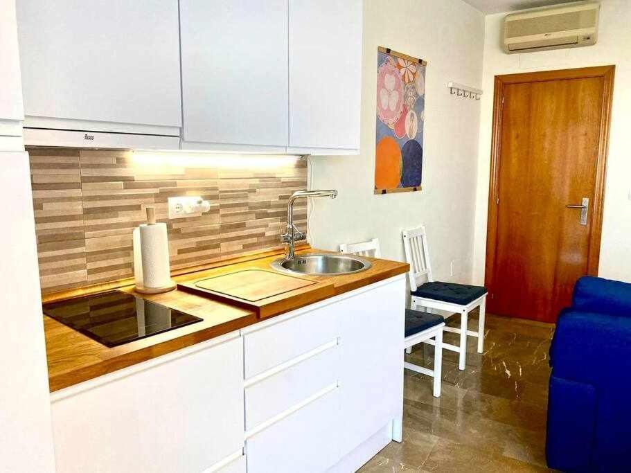 Apartamento Antonio By Solymar Holiday Torre Del Mar Esterno foto